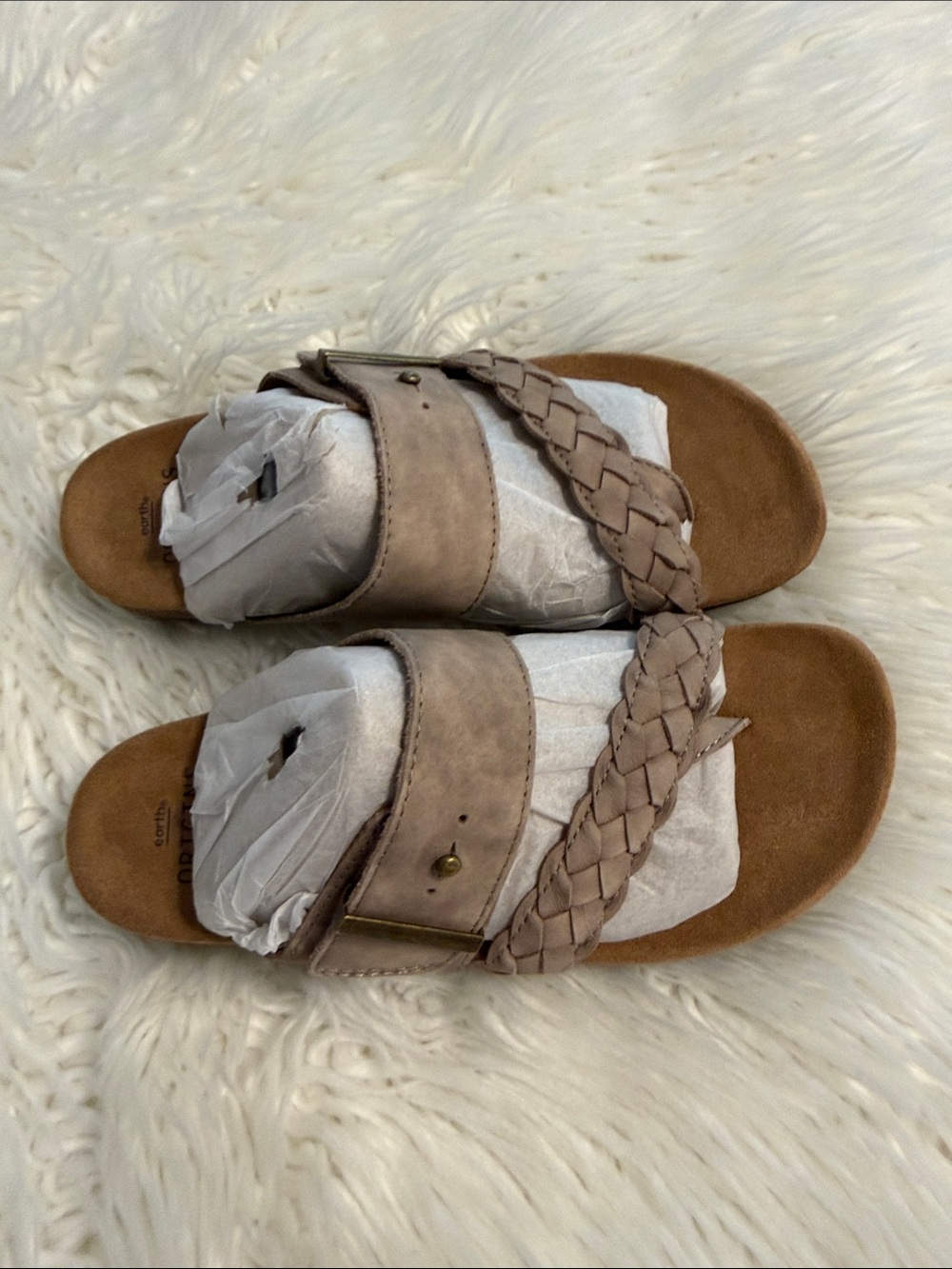 Earth Origins Oneida Taupe Braided Slide Sandals size 7  brand new